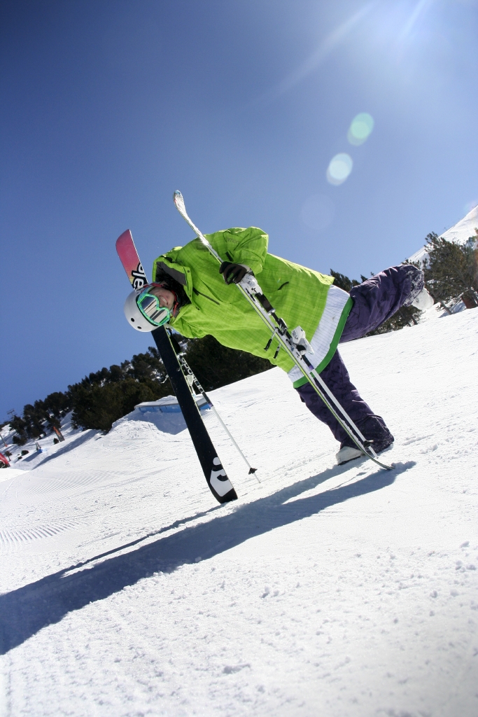 Esqui: Entusiastas do freestyle dão os primeiros passos na estância da Serra da Estrela